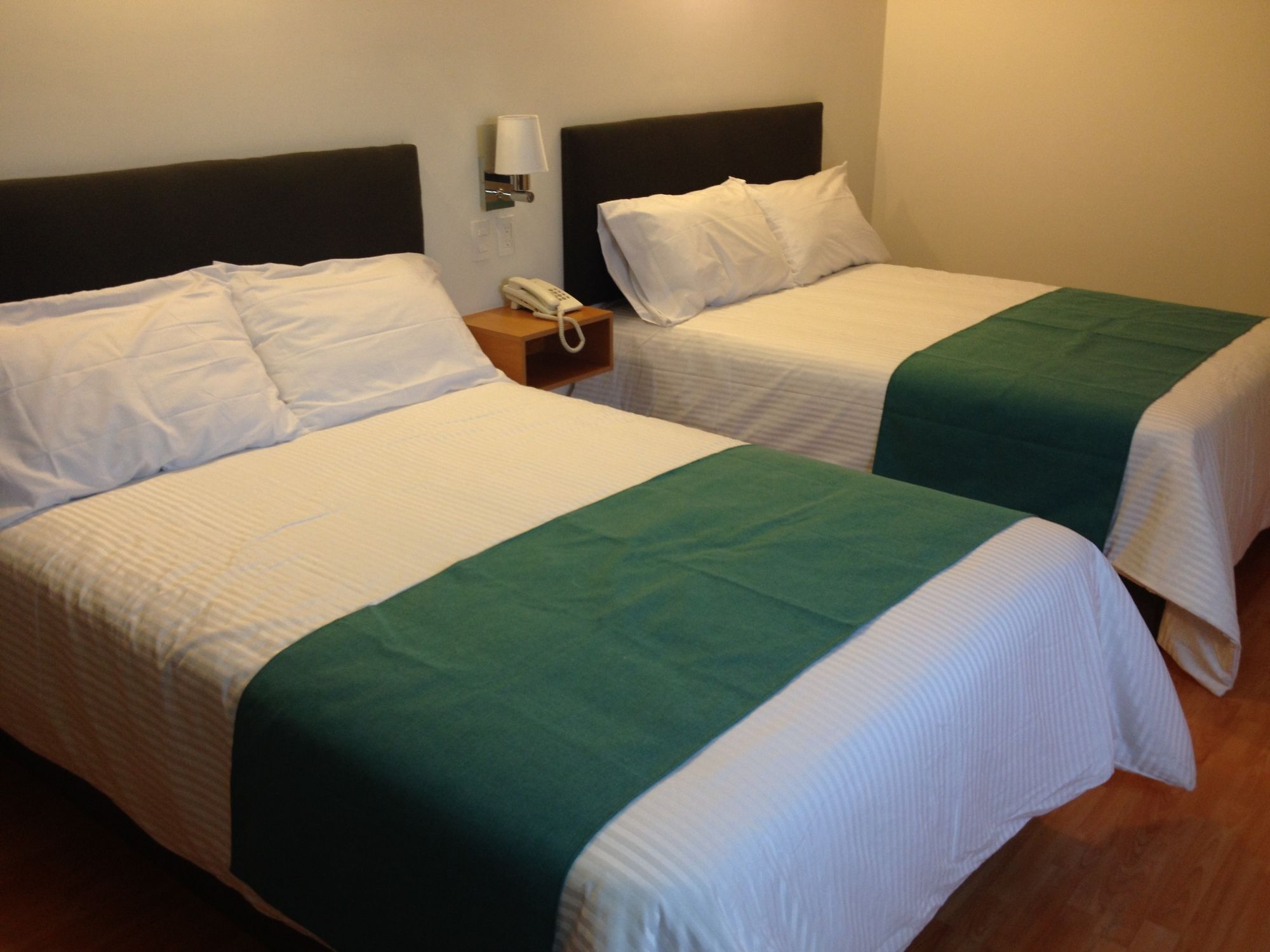 Hotel Dajana Boulevard レオン エクステリア 写真